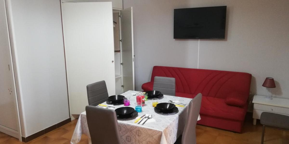Appartamento Vacanze Natalia - Housity
