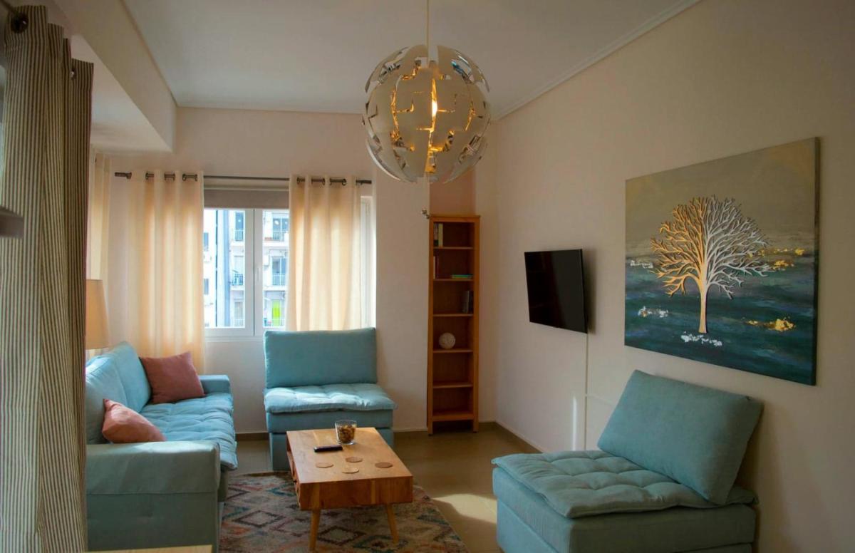 SUNNY CENTRAL LUXURY APARTMENT - Housity