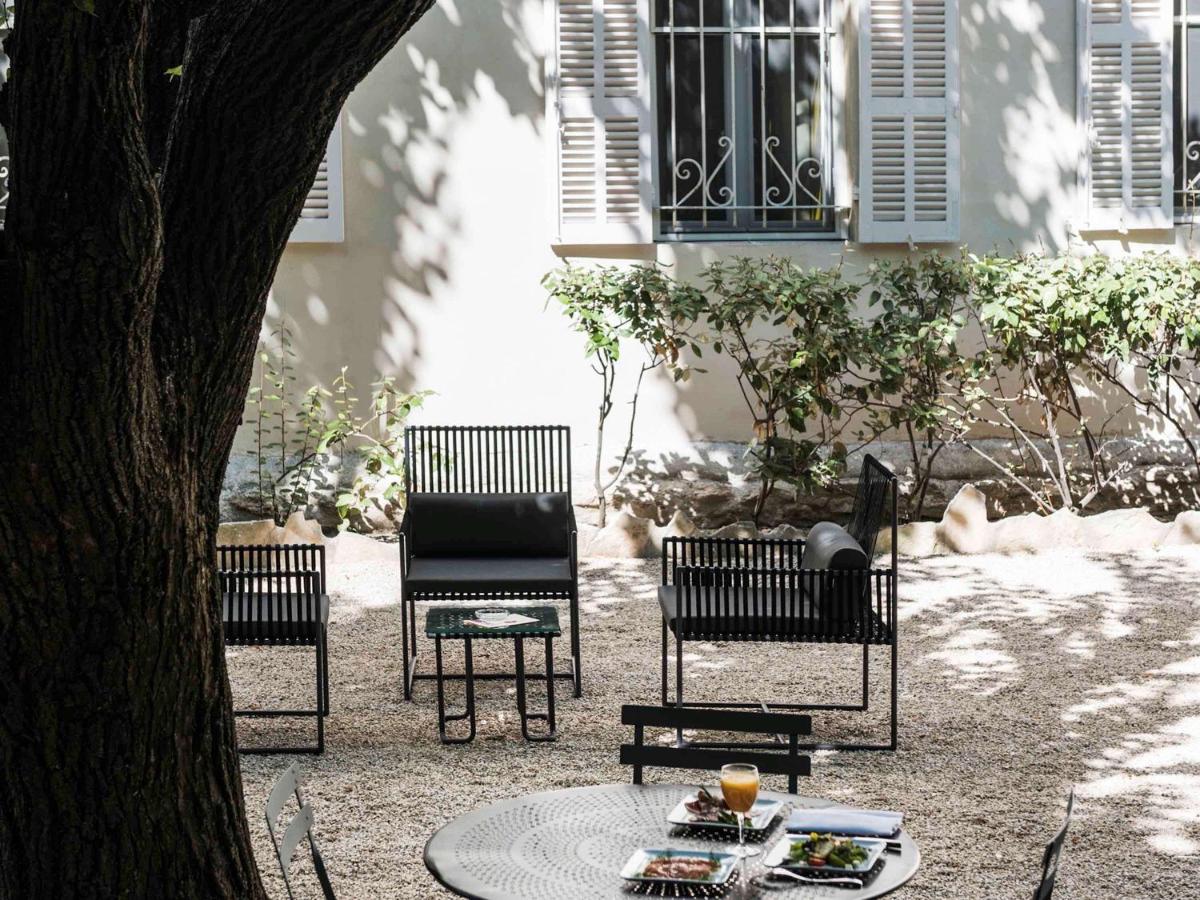 Jardin de l'établissement Jules César Hotel & Spa Arles - MGallery Collection