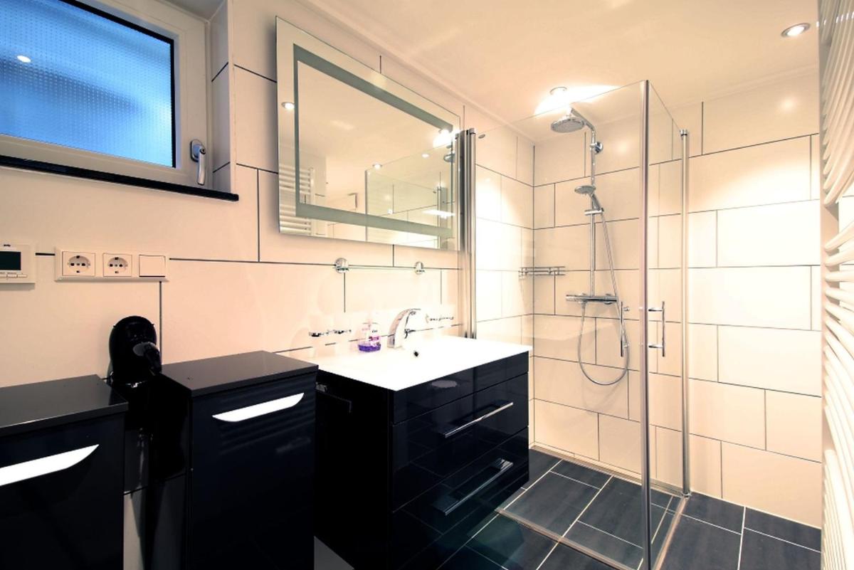 Haus Bandol - Housity