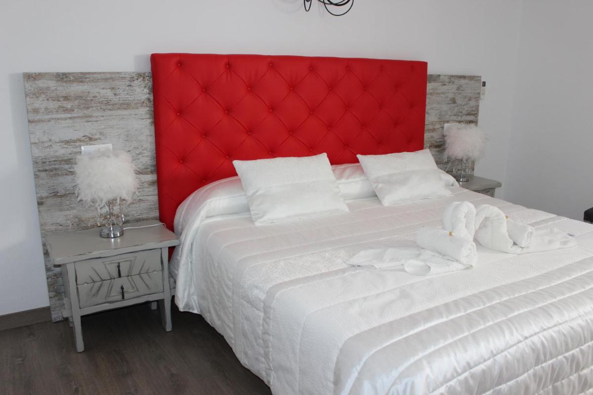 Boutique Hostal Mistral - Housity