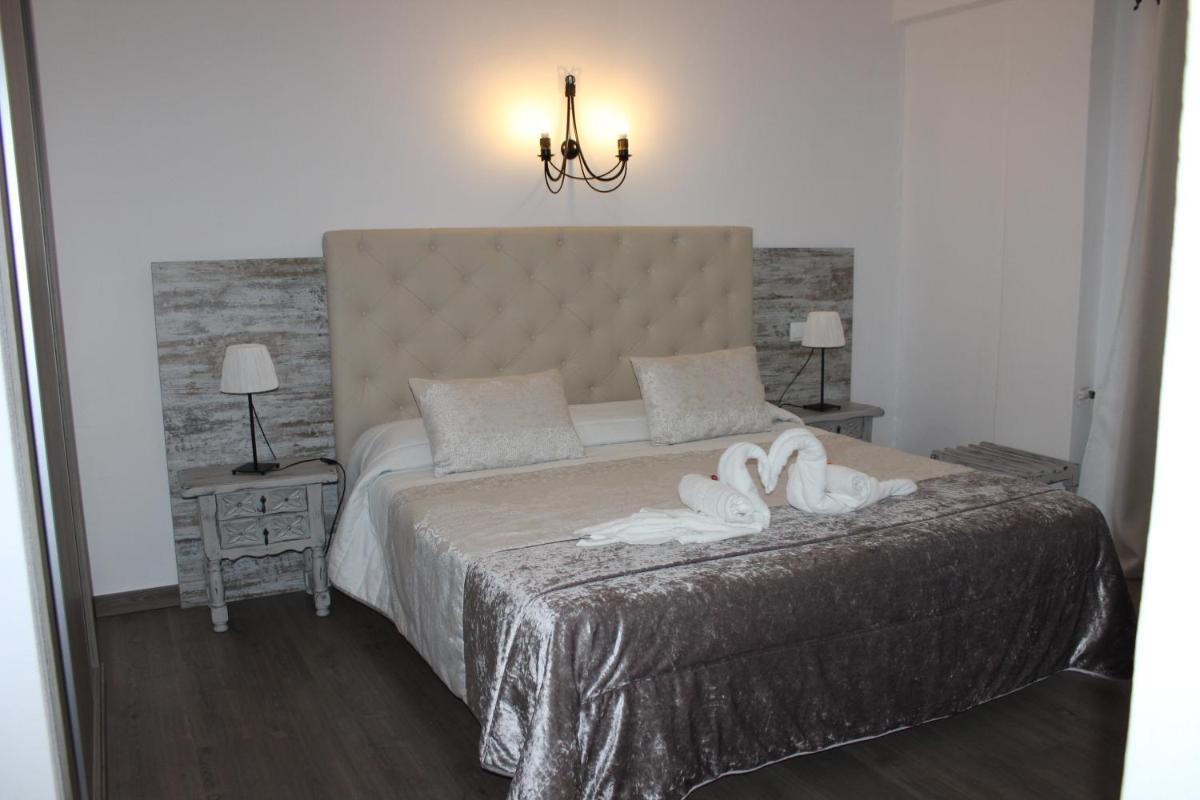 Boutique Hostal Mistral - Housity