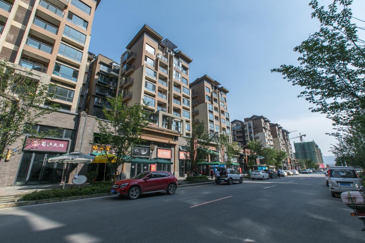 Dujiangyan · wanda cultural tourism city - Housity