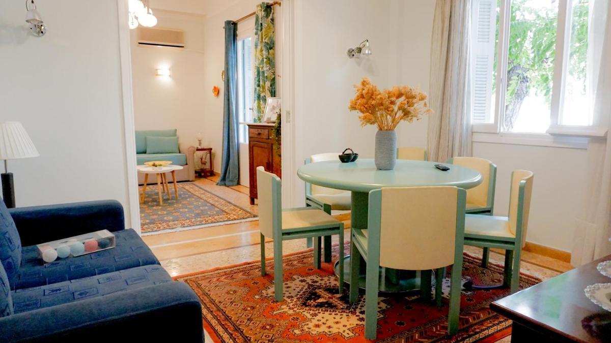 Comfortable Apartment in Kallithea by Athenian Homes - Housity