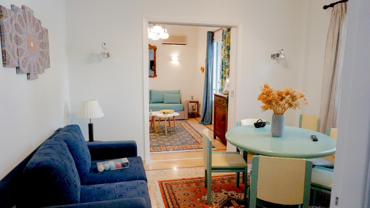 Comfortable Apartment in Kallithea by Athenian Homes - Housity