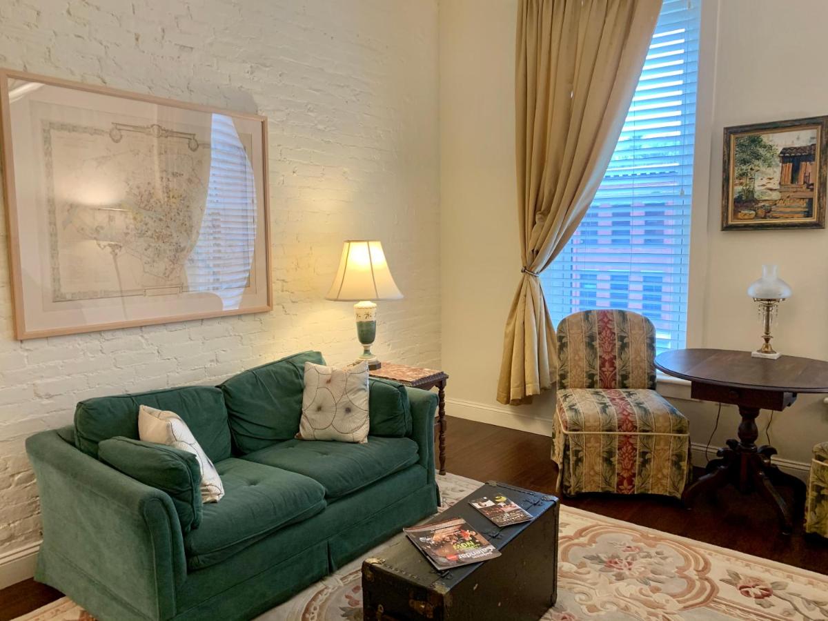 The Barrington - Housity