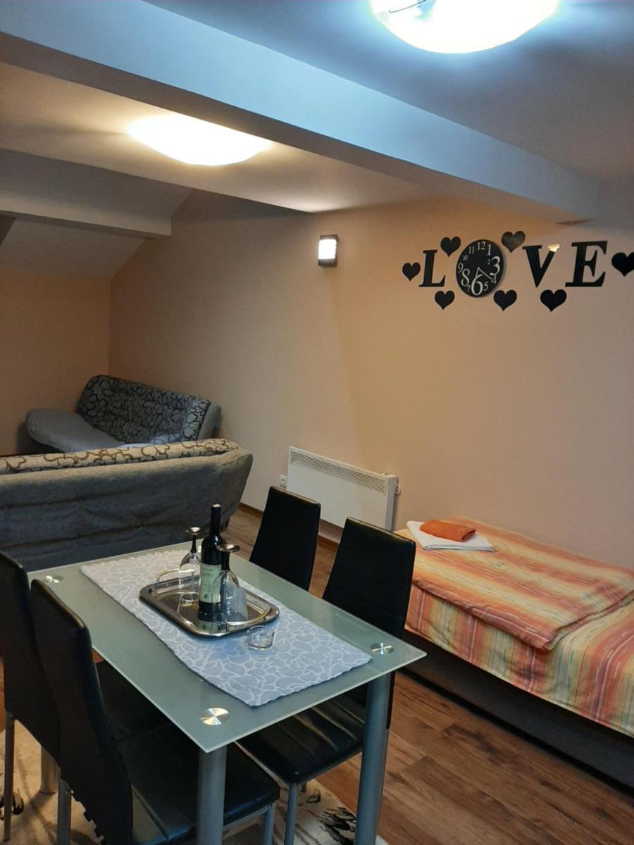 APARTMANI MIA VUKSANOVIC - Hizvo