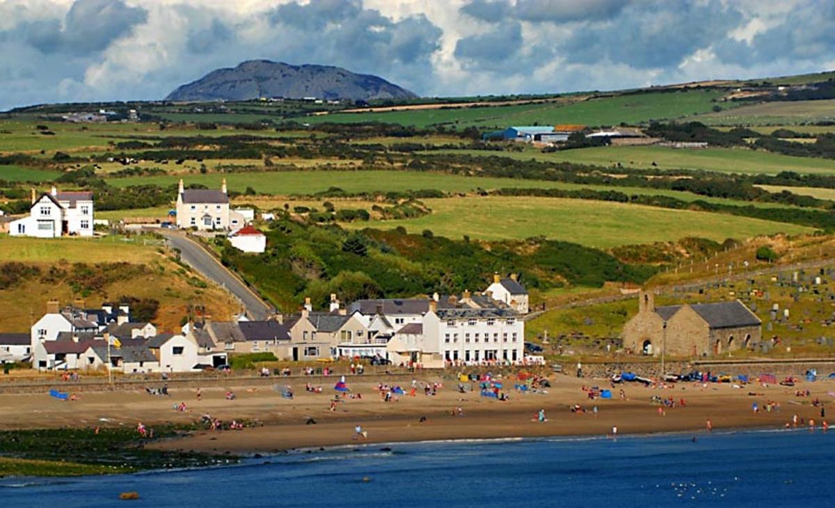Gwesty Ty Newydd - Housity