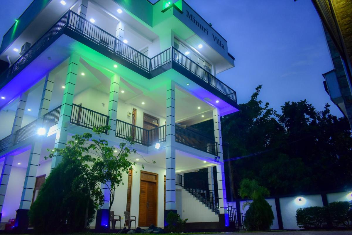 Minuri Villa - Housity
