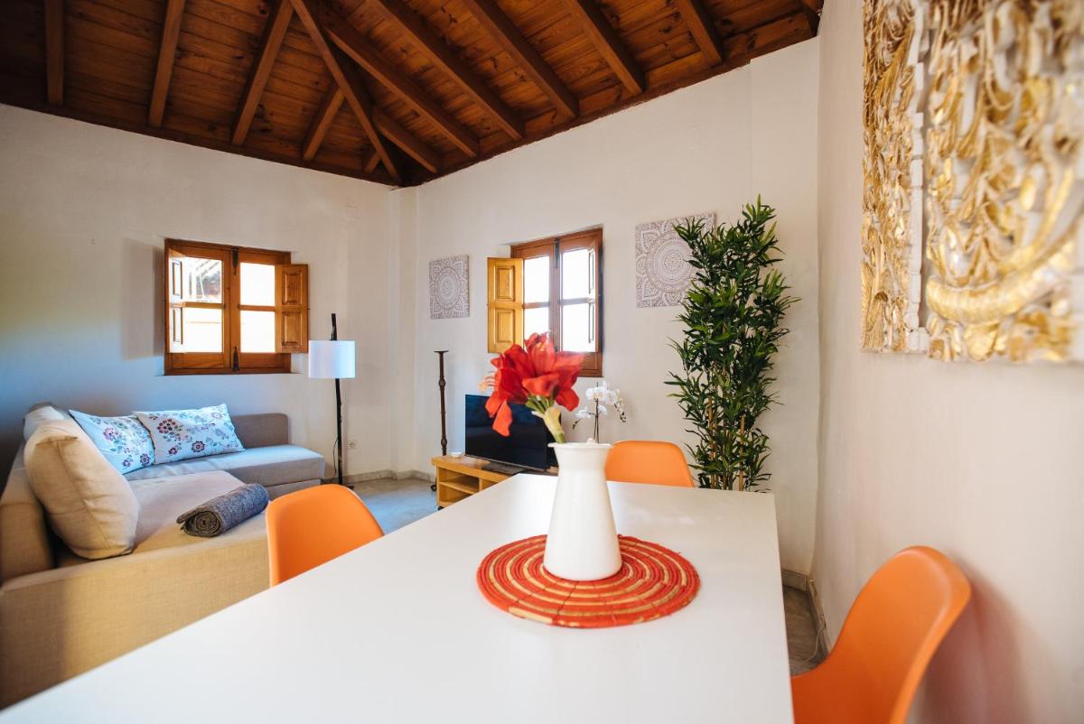 Divi Apartaments Centro Sevilla - Housity