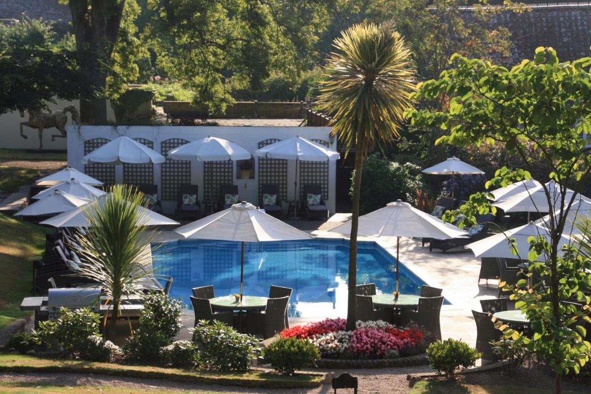 Longueville Manor - Housity