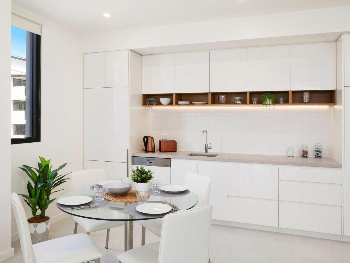 Pine Tree Lane Retreat - 211/6 Pine Tree Lane, Terrigal - Housity