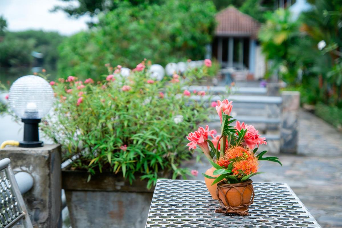 BaanRimNam Resort Trat - Housity