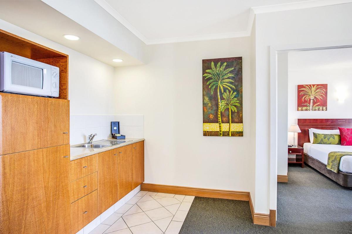 Mantra Twin Towns - Housity