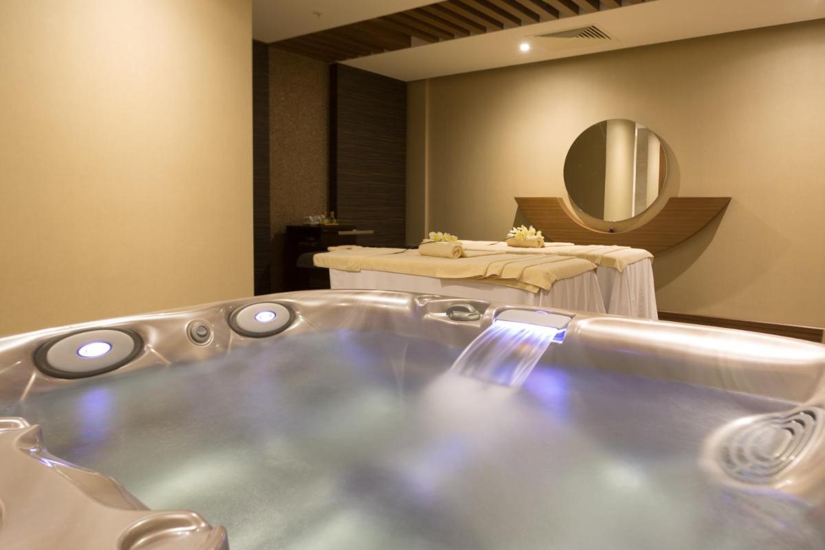Boyalik Beach Hotel & Spa Cesme - Housity