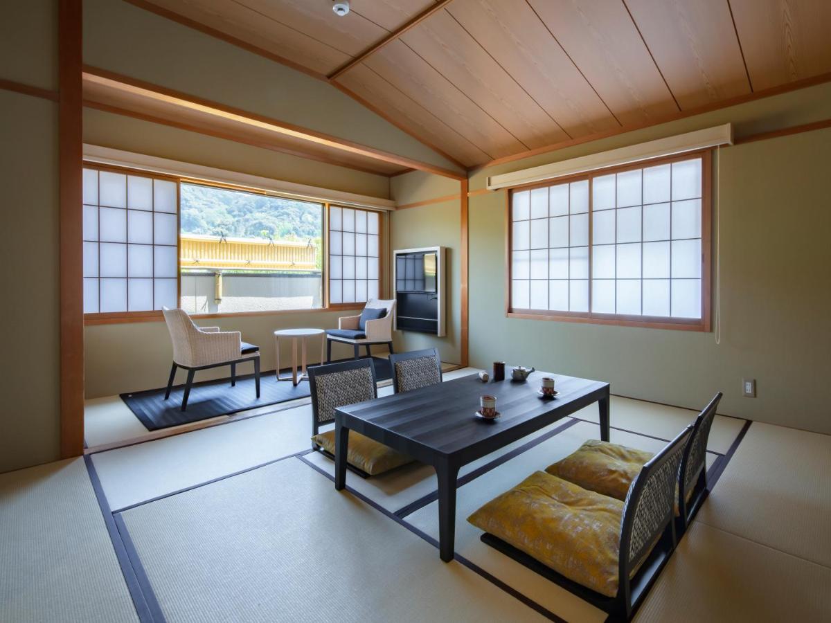 Gion Ryokan Karaku - Housity