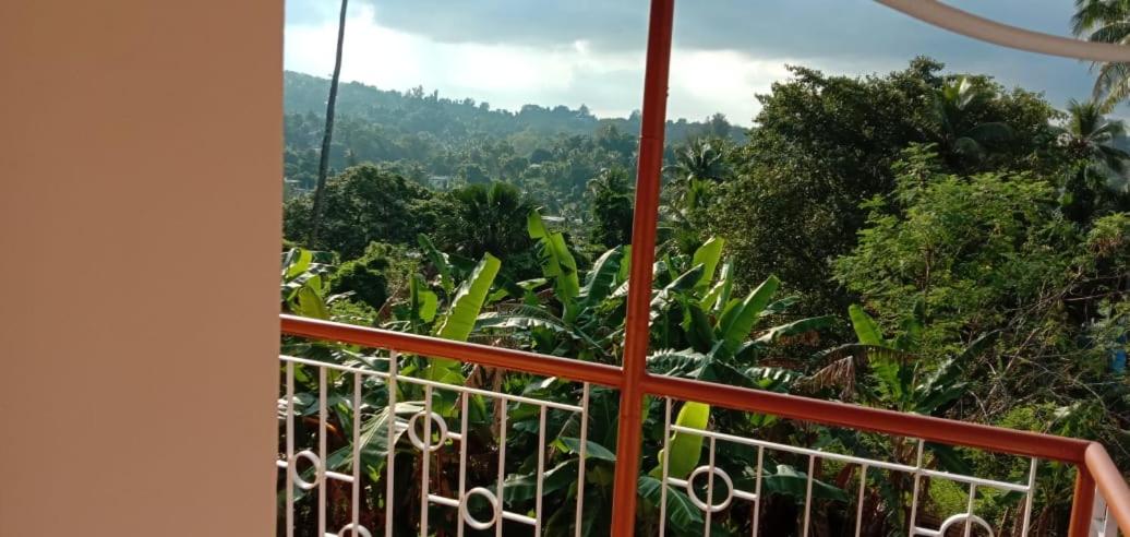 Sunrise Home Stay - Housity