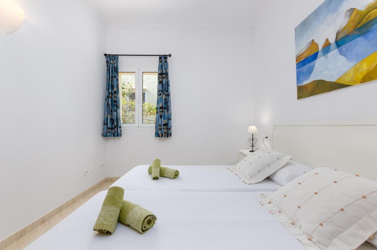 Bexan Cala Mandia - Housity