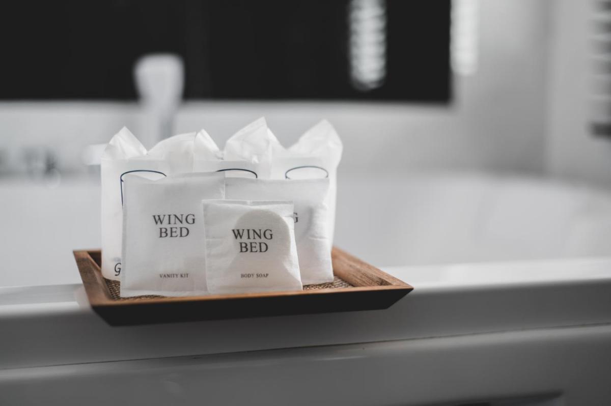 The Wing Boutique Hotel - Housity