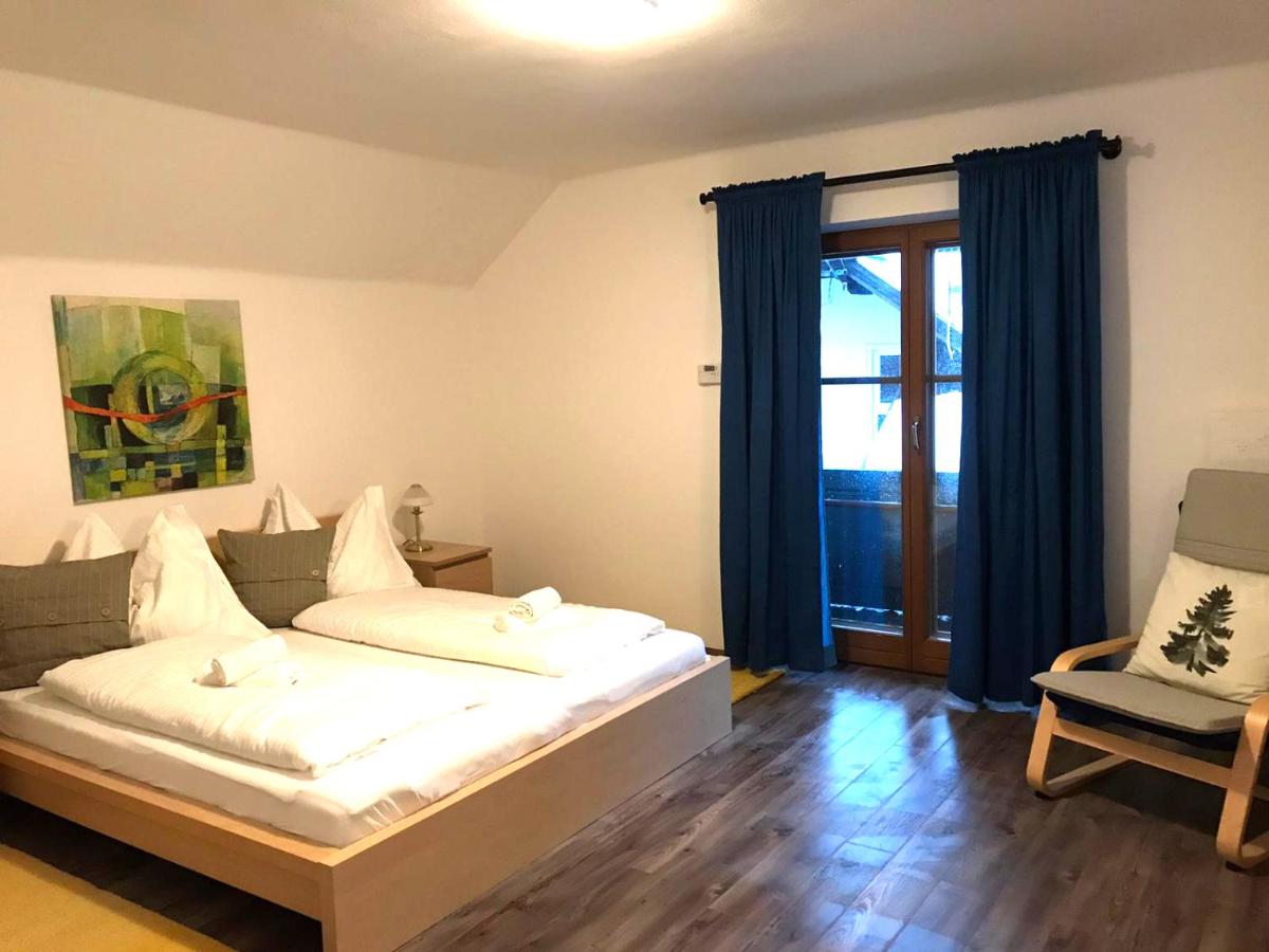 Haus Bayliss - Housity