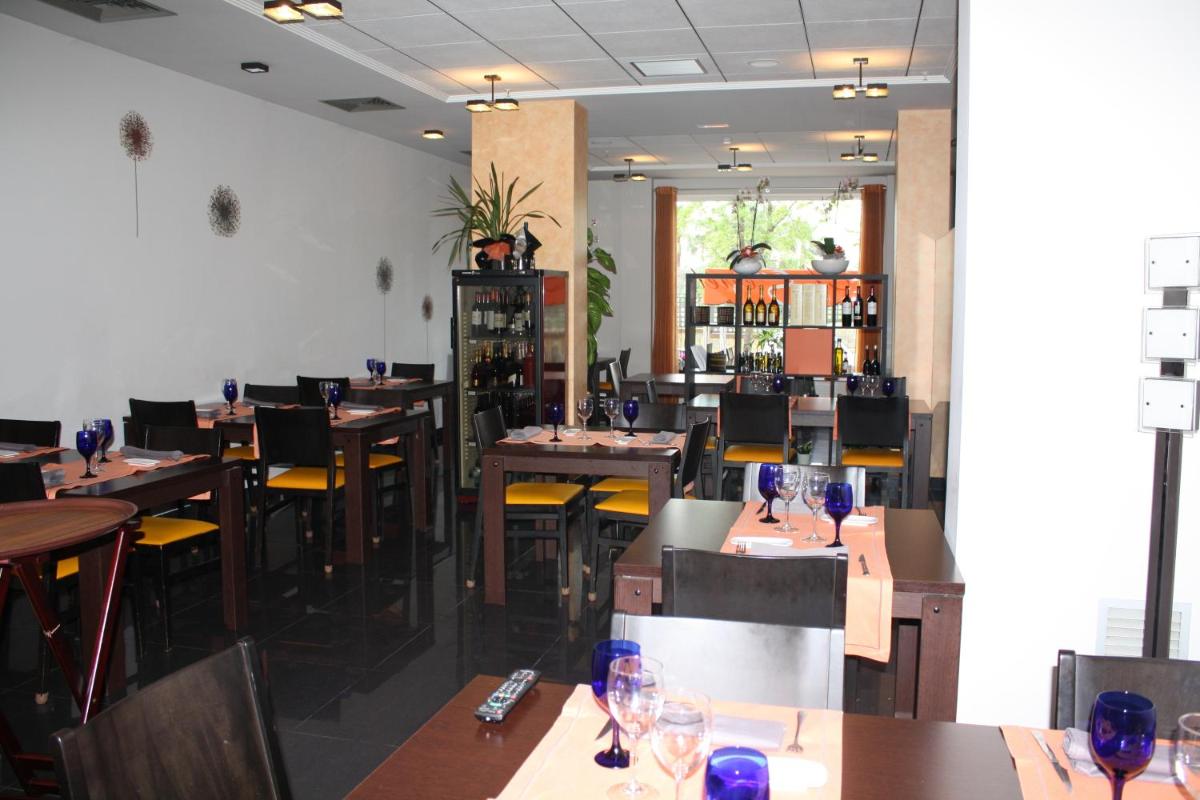 Hotel Ciutat d'Amposta - Housity