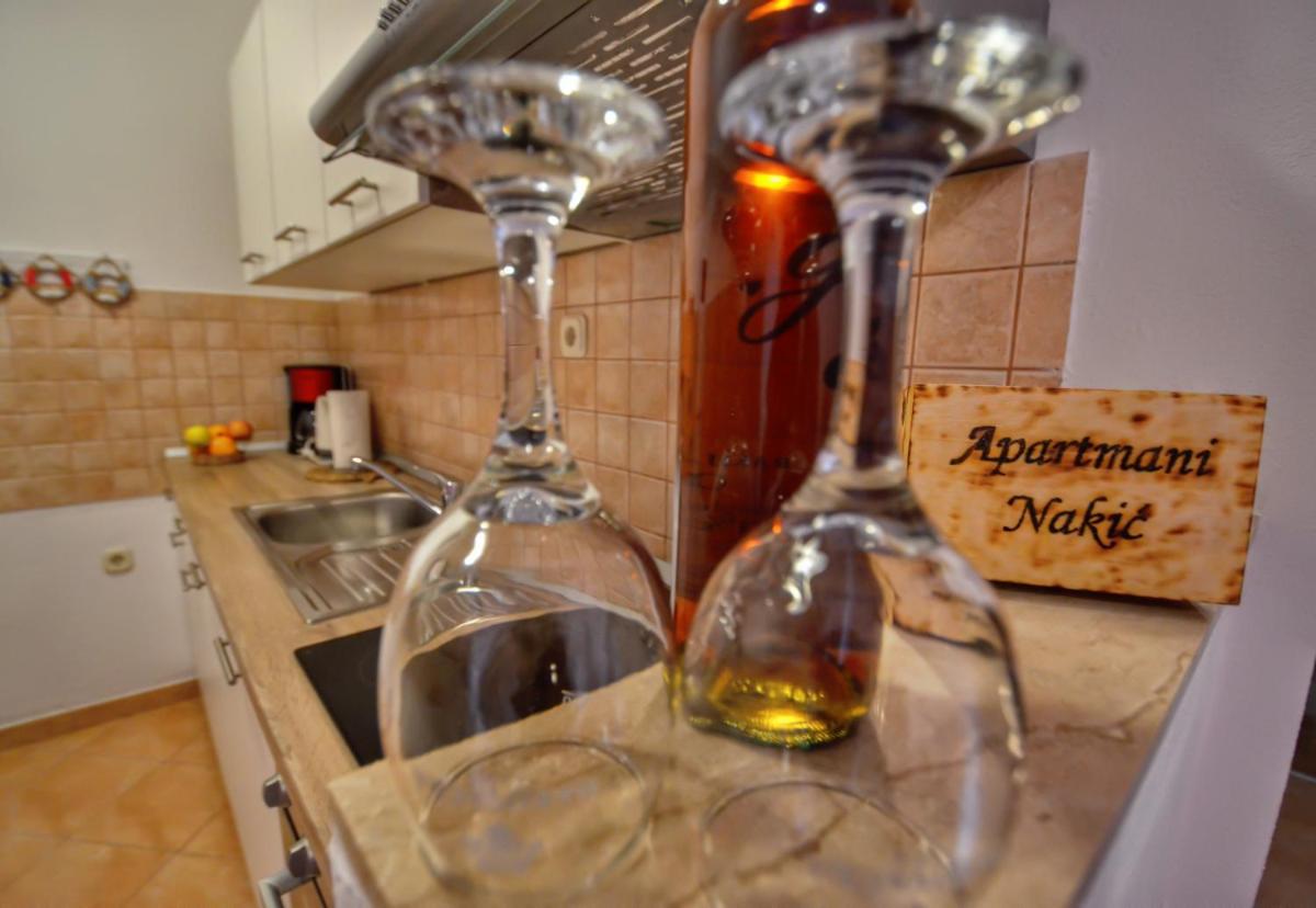 Apartmani Antonia Nakić -Stobreč - Housity