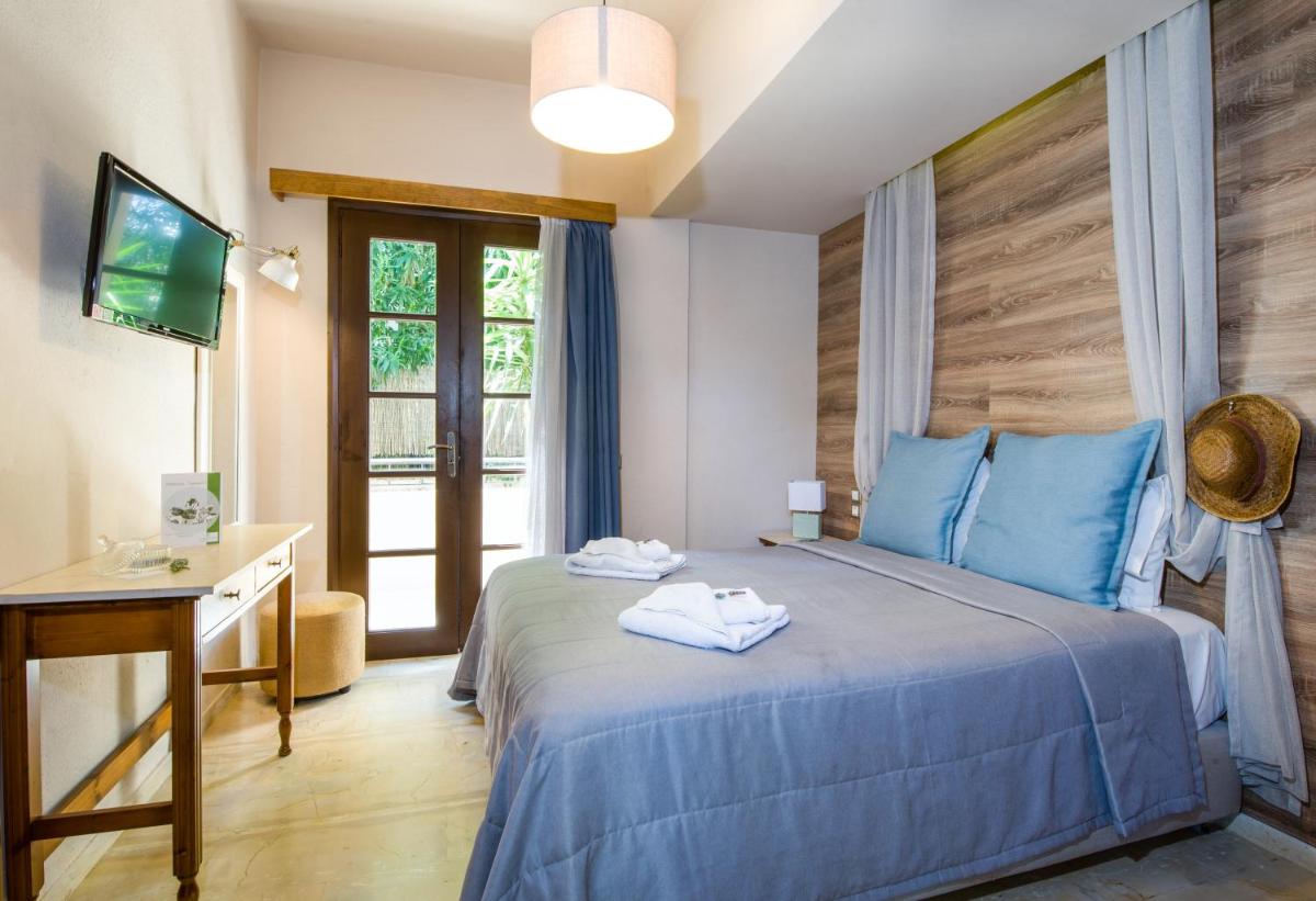 Evangelos Apartments - Housity