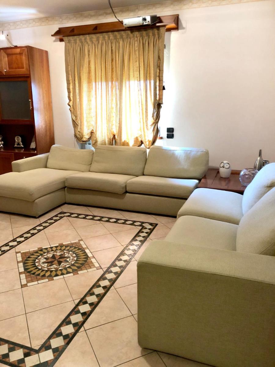 Suitetrails - 3 bedrooms appartement with city view and balcony at Cosenza