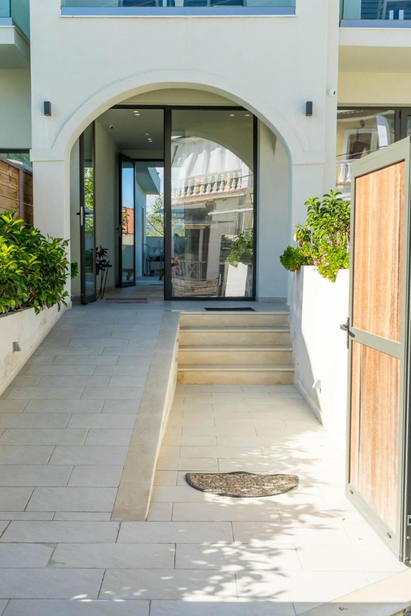 Zante Flower Studios & Apartments - Housity