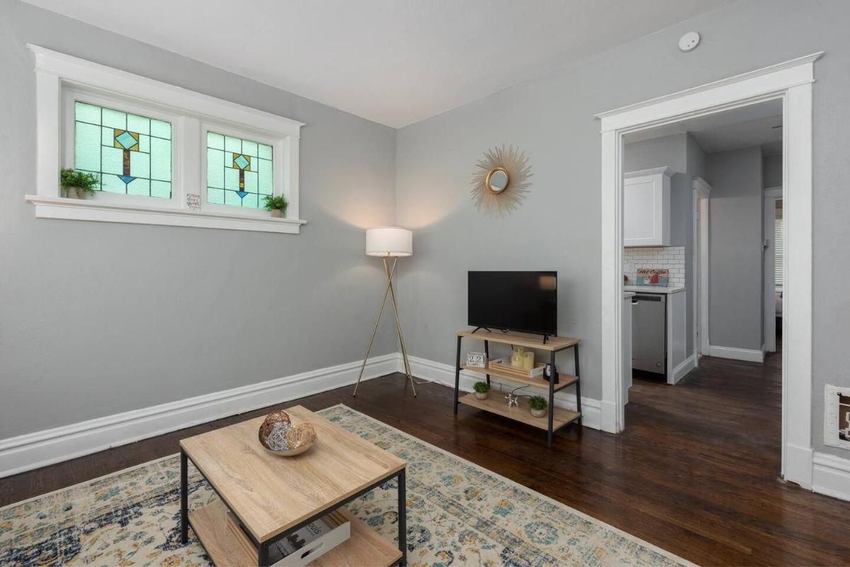 Trendy 1BR in Garden District - Housity