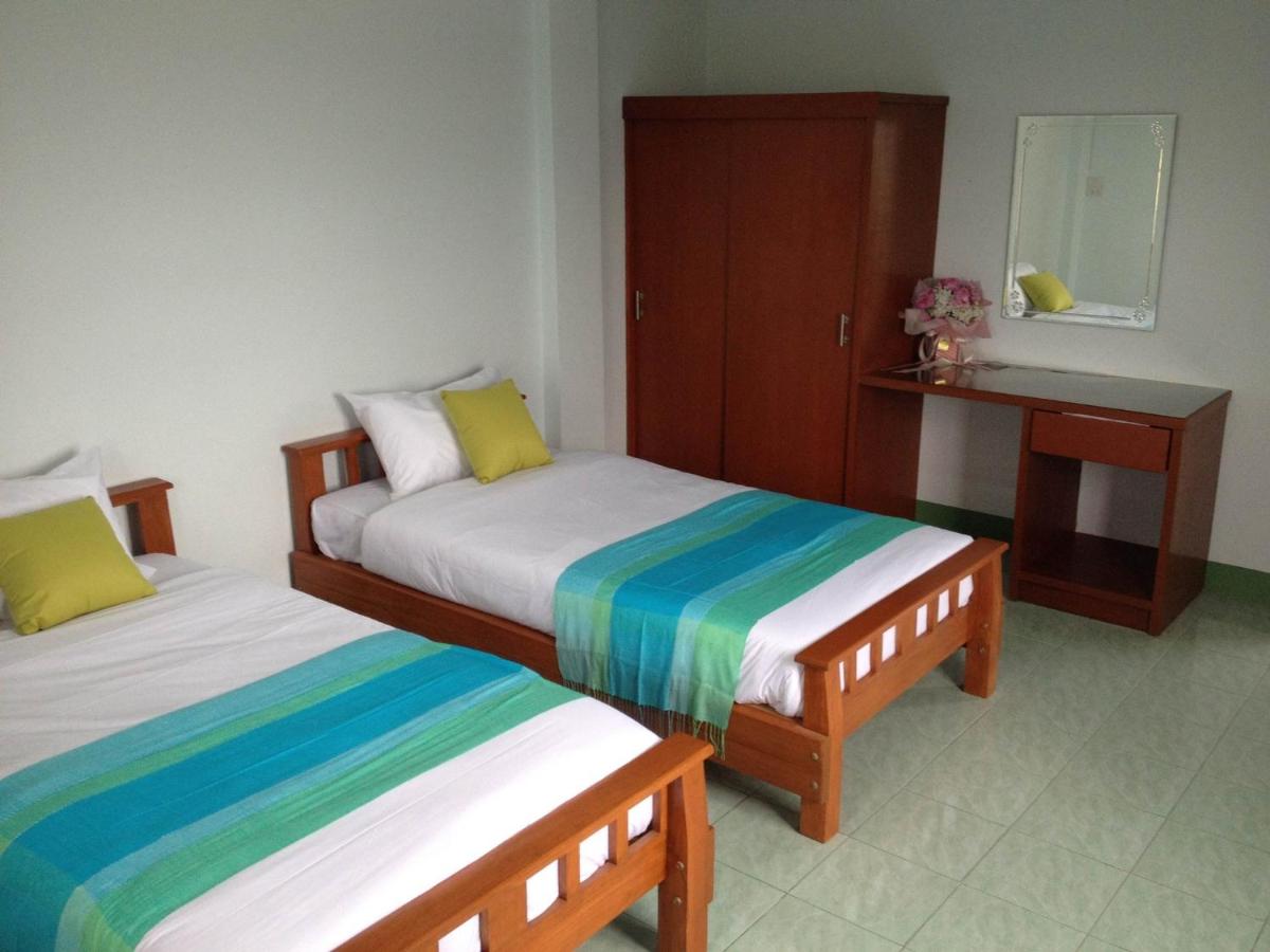 Baan Mitreejit - Housity