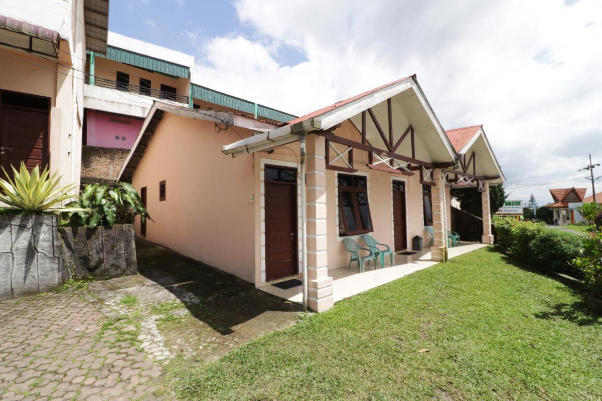 Villa Keluarga Bre Batunanggar - Housity