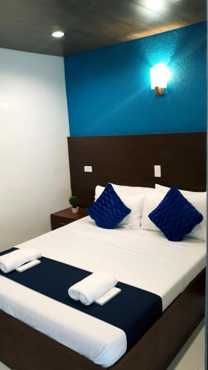 A&A ABE BAYFRONT INN - Housity