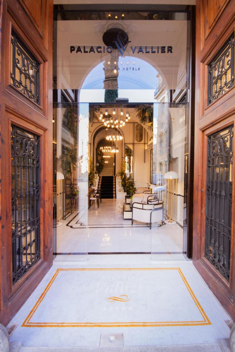 Fachada o entrada de MYR Palacio Vallier