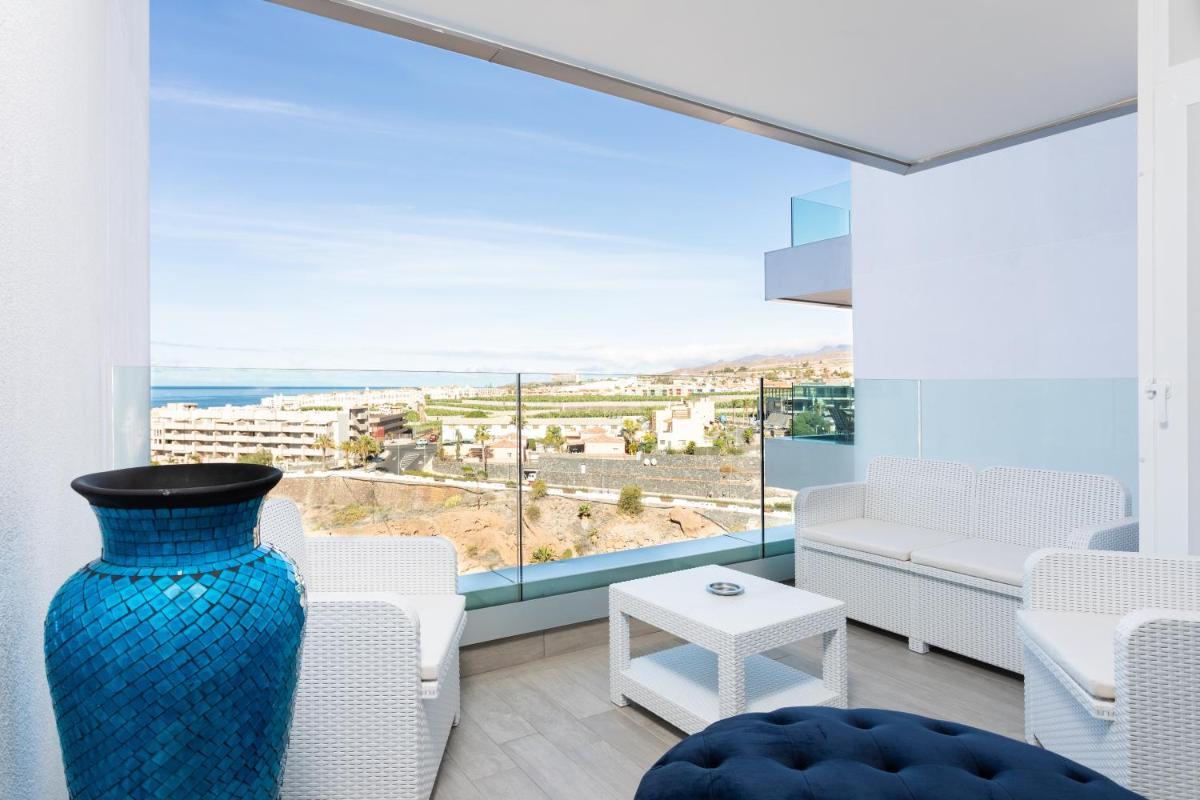 Oceanfront Rental - Housity