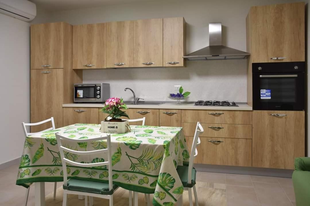 B&b Casa Rossa - Housity