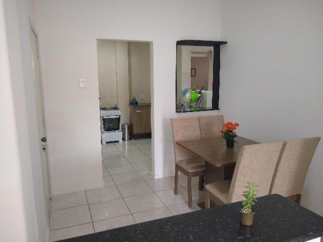 Suitetrails - Quarto exclusivo em APTO compartilhado