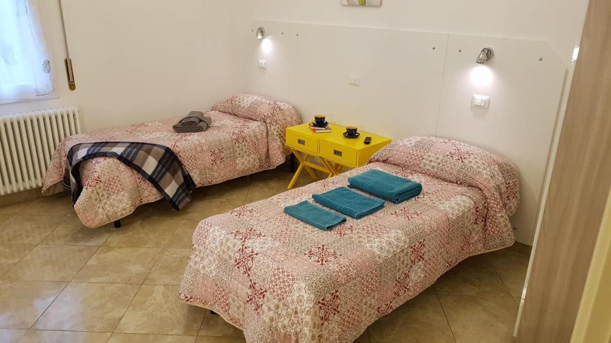 Bed And Breakfast Corticella 24 - Housity