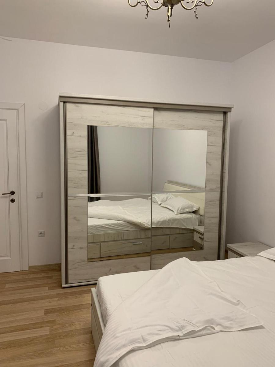 Sunrise Apartment - Housity