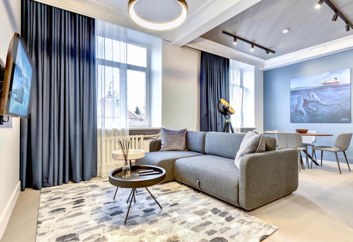 Suitetrails - Vilnius Apartments & Suites - Town Hall
