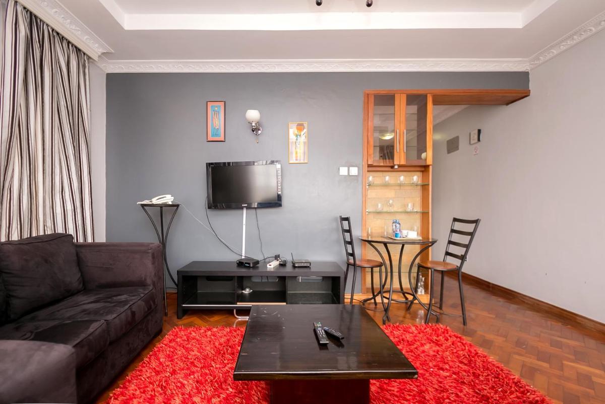 Meltonia Luxury Suites - Housity