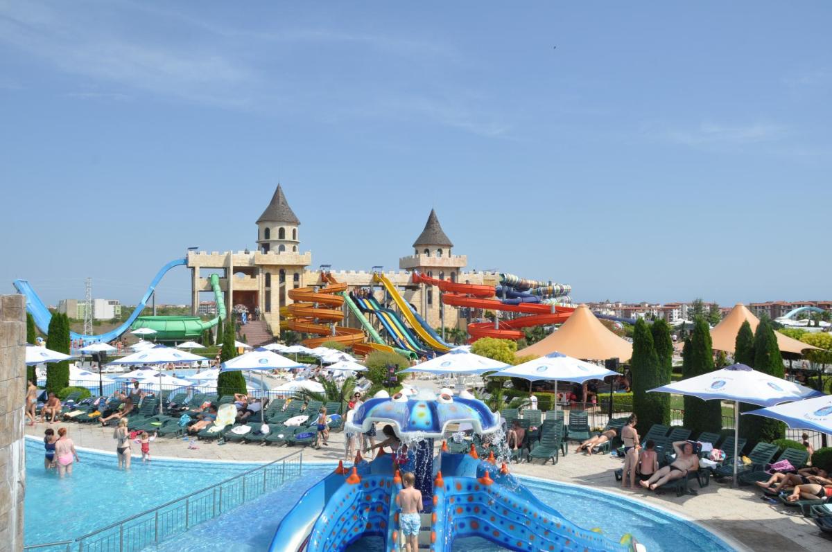 Aqua Paradise Resort & Aqua Park - Housity