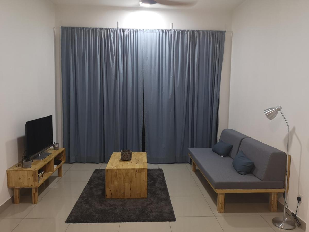 AIYU Homestay, Conezion, IOI Resort - Housity