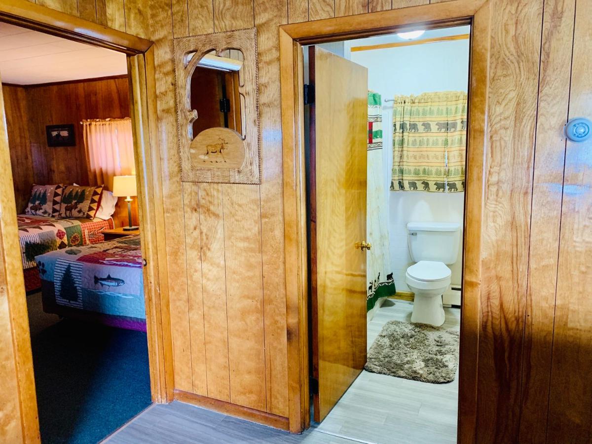 Rangeley Town & Lake - Housity