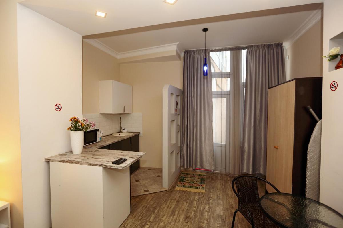 Family Apartment In Avlabari - Housity