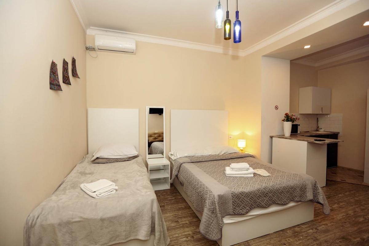 Family Apartment In Avlabari - Housity