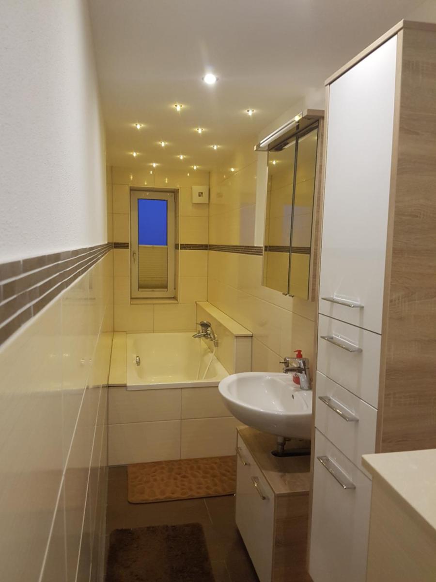 Ferienwohnung Feldstein - Housity