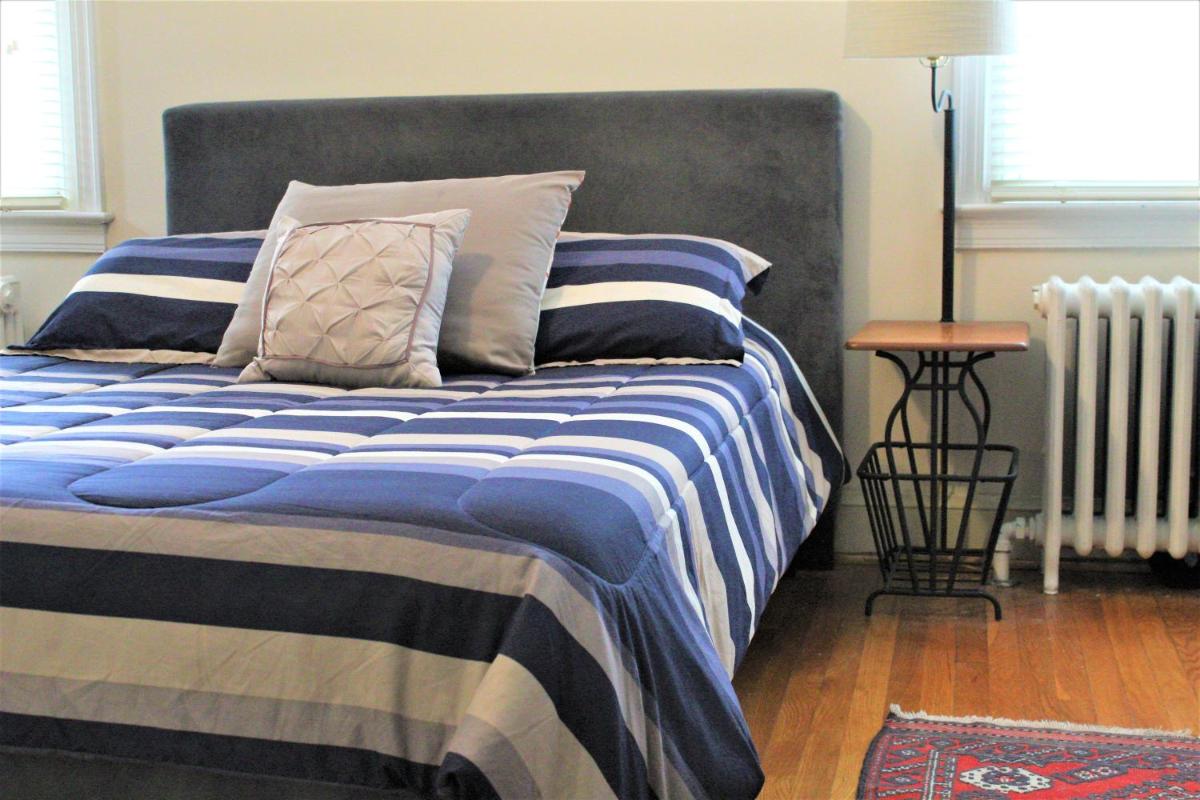 Master Bedroom-Private Bath, Washington DC - Housity