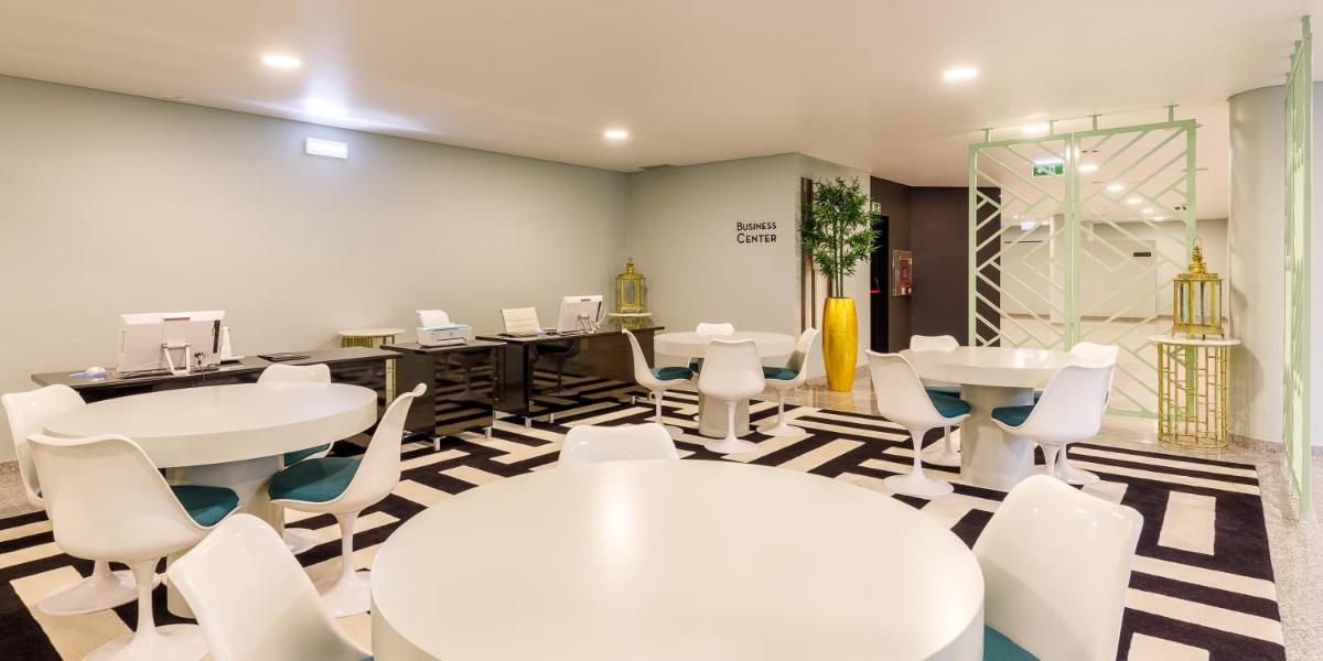 Uma área de estar em Aurea Fatima Hotel Congress & Spa