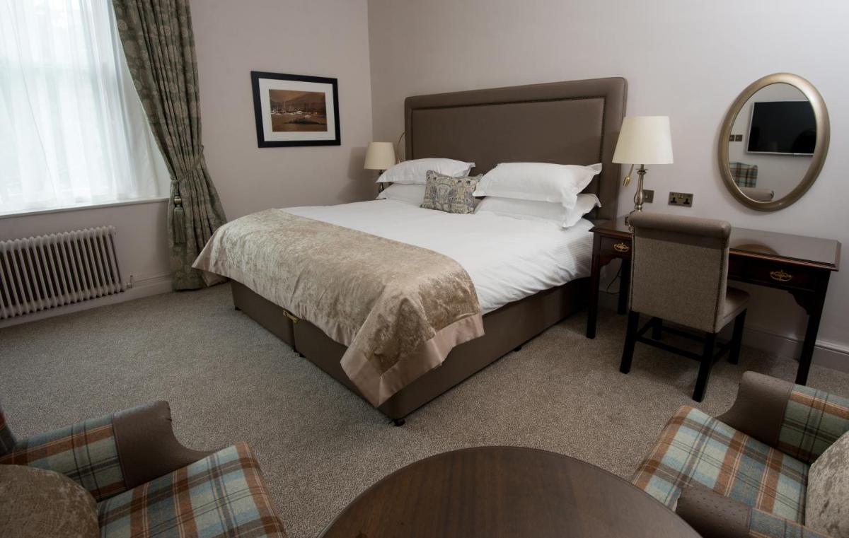 Macdonald Old England Hotel & Spa - Housity